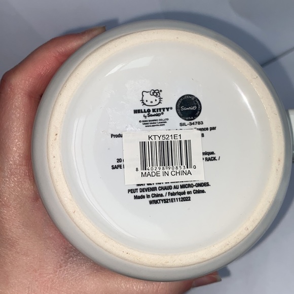 NWT Hello Kitty Zodiac Mug Pearlescent 20 oz. - Picture 6 of 6